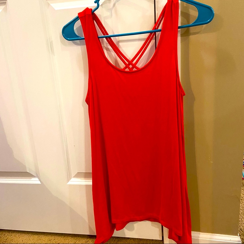 NWT Red flowy tank